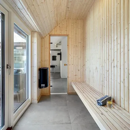 Beautiful In With Sauna *